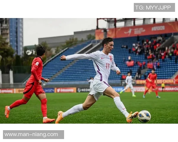 中国足球队虽缺国际巨星但也有潜力球员为国争光