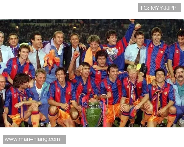 丹麦足球传奇球星崛起与辉煌成就的背后故事 丹麦足球传奇球星崛起与辉煌成就的背后故事