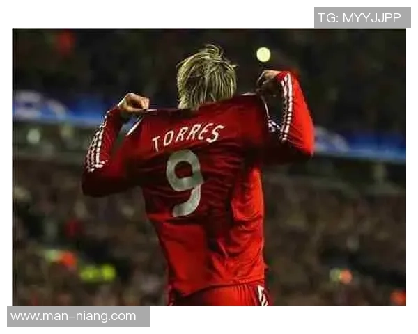 天下足球十大9号球星评选 谁才是最佳中锋王者之选